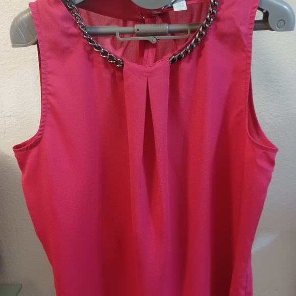 NEW YORK & COMPANY - Picture 1 of 4